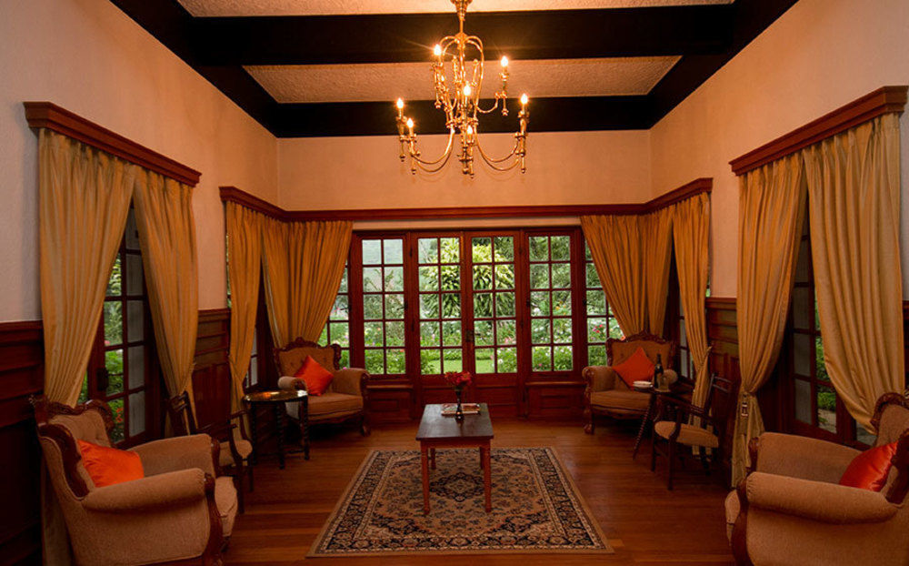 Governor'S Mansion Hatton Exteriör bild